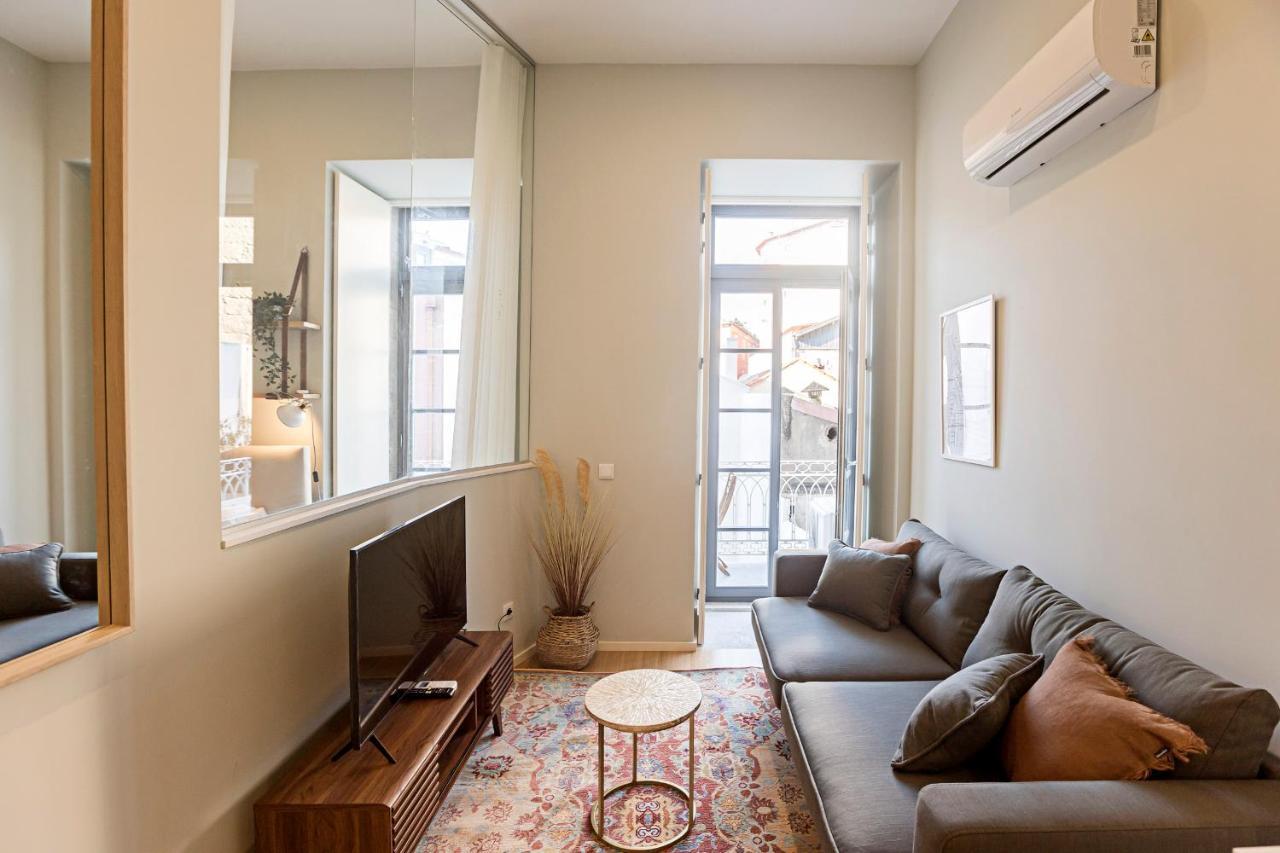 31 Janeiro 157 - Stylish 1Br W/ Ac & Balcony By Lovelystay Porto Exterior foto