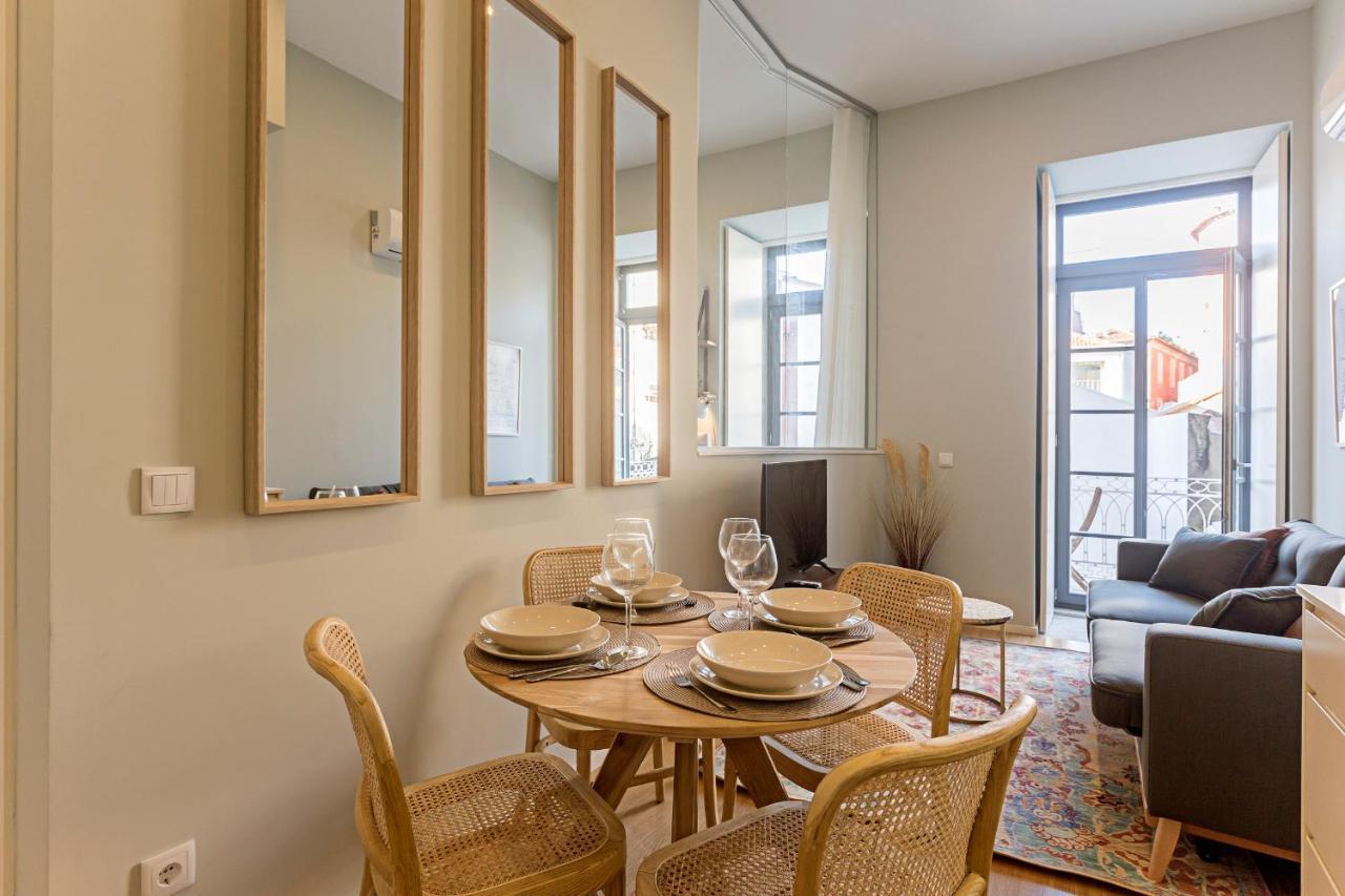 31 Janeiro 157 - Stylish 1Br W/ Ac & Balcony By Lovelystay Porto Exterior foto