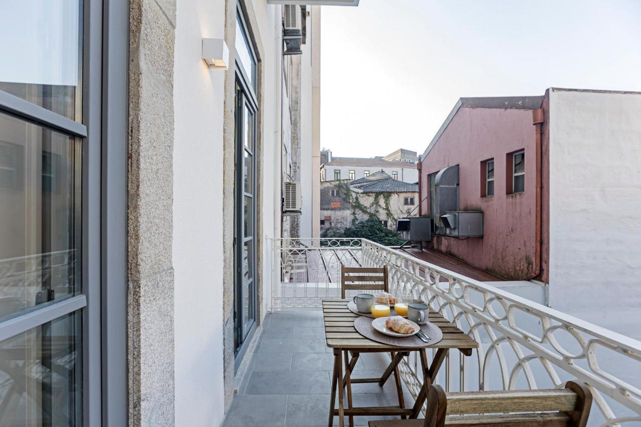 31 Janeiro 157 - Stylish 1Br W/ Ac & Balcony By Lovelystay Porto Exterior foto